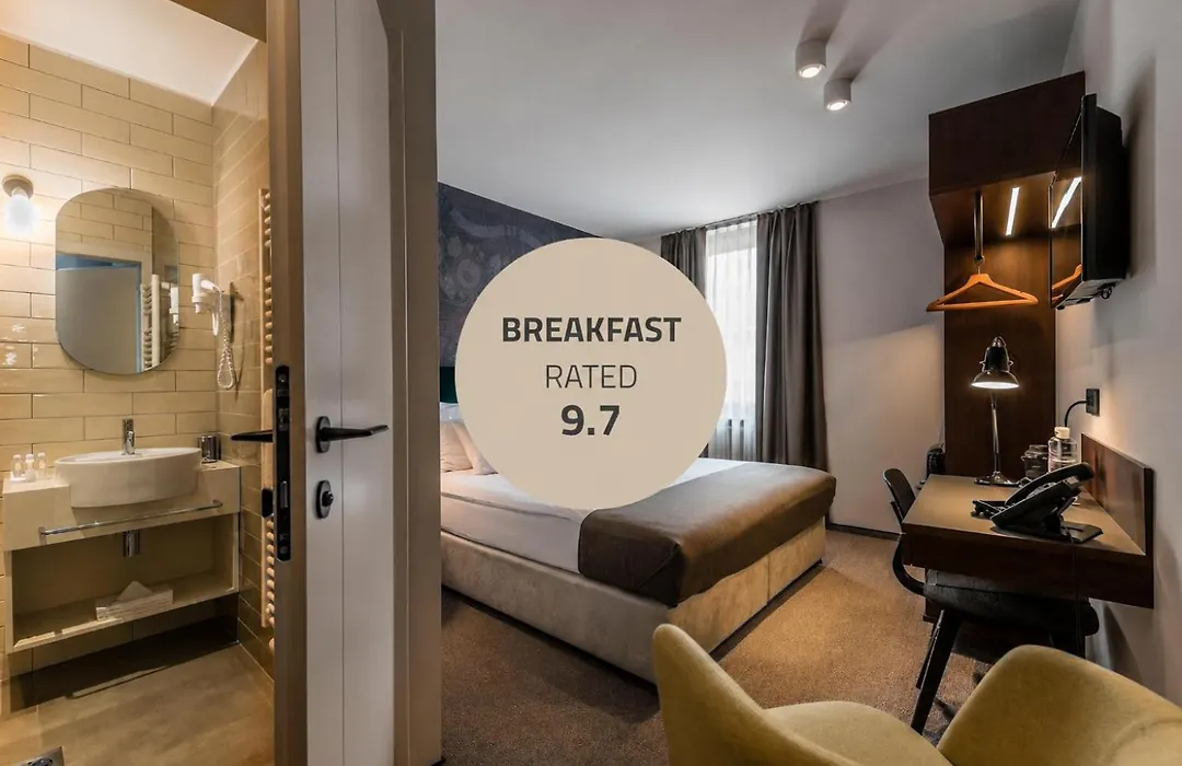 Hotel Mrak-1